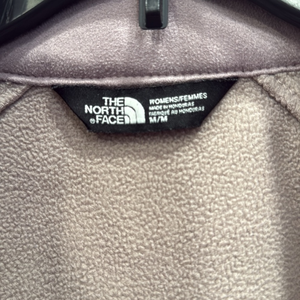 The North Face Women’s  Jacket  size M - Picture 3 of 12